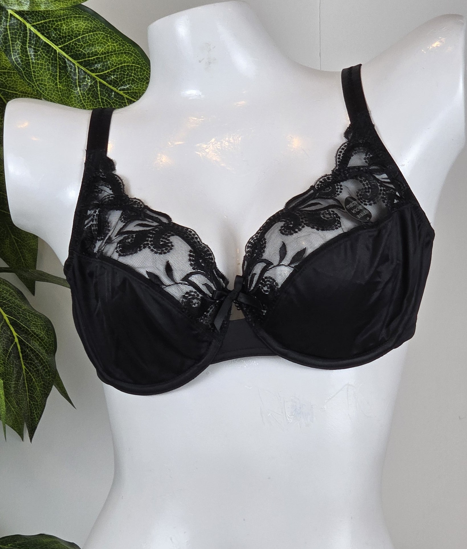 M&S Non-Wired Non-Padded Bra with Lace