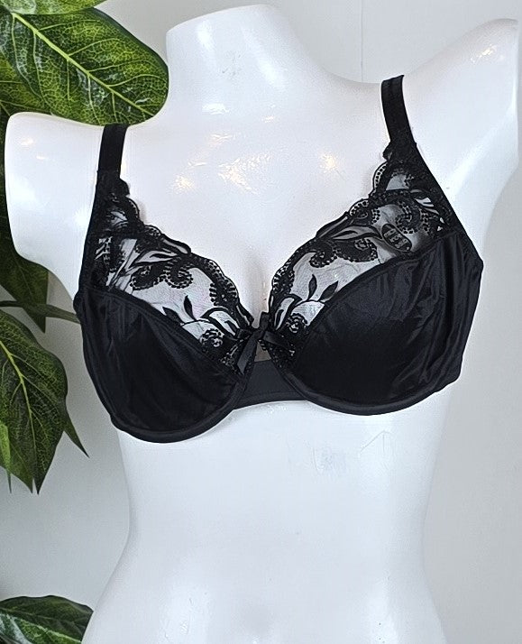 M&S Non-Wired Non-Padded Bra with Lace