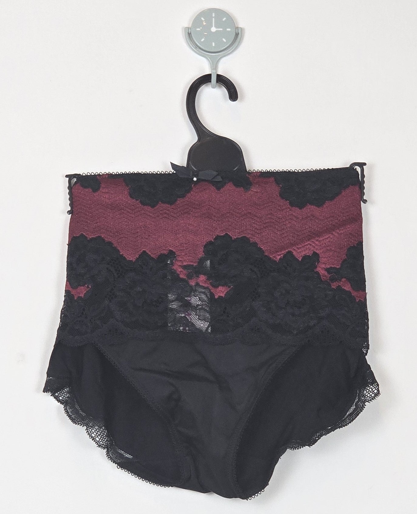 M&S Flatter Me Special Glamour Floral Lace Scallop Shorts