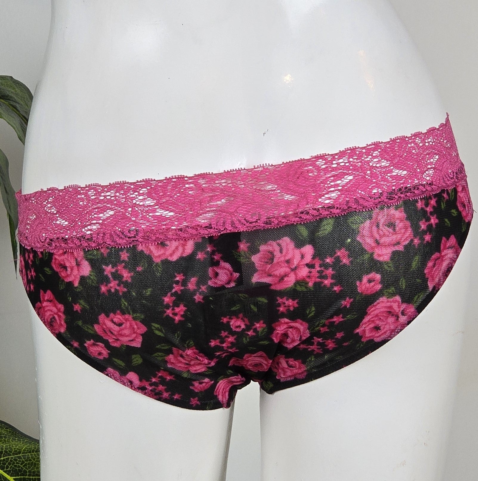 La Senza Floral Mesh Lace Top Brief
